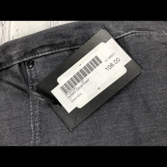 DKNY Jeans - Picture 4 of 6